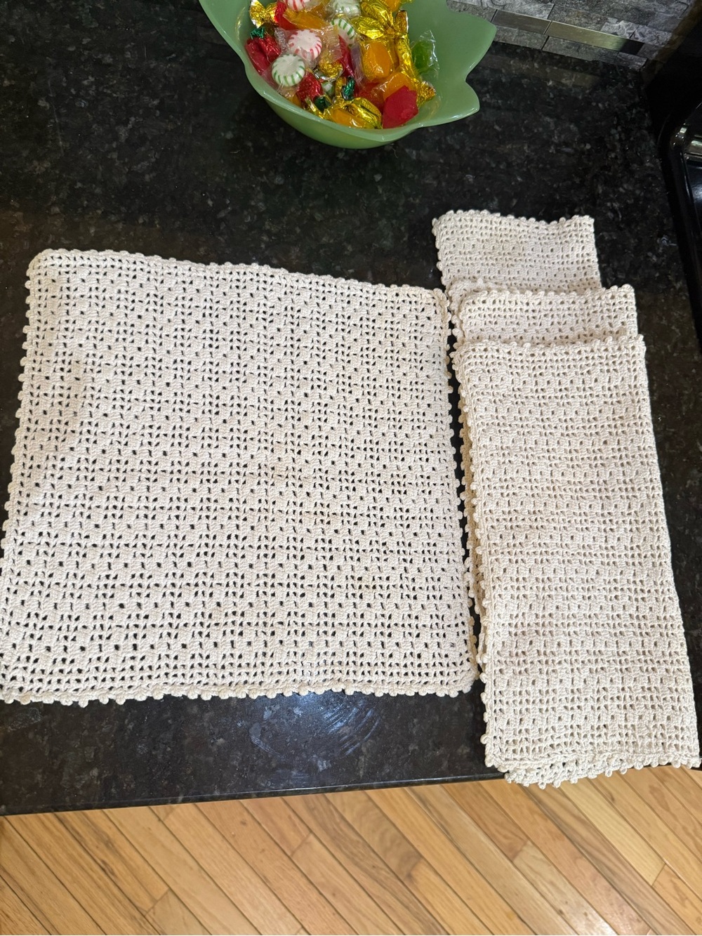 New Handmade Granny Core 4 Cream Crochet Kitchen Doilies Set